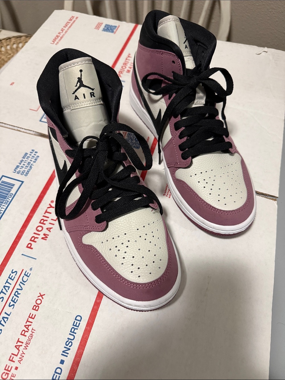Jordan Women's Athletic Shoes White and Mauve High-Tops